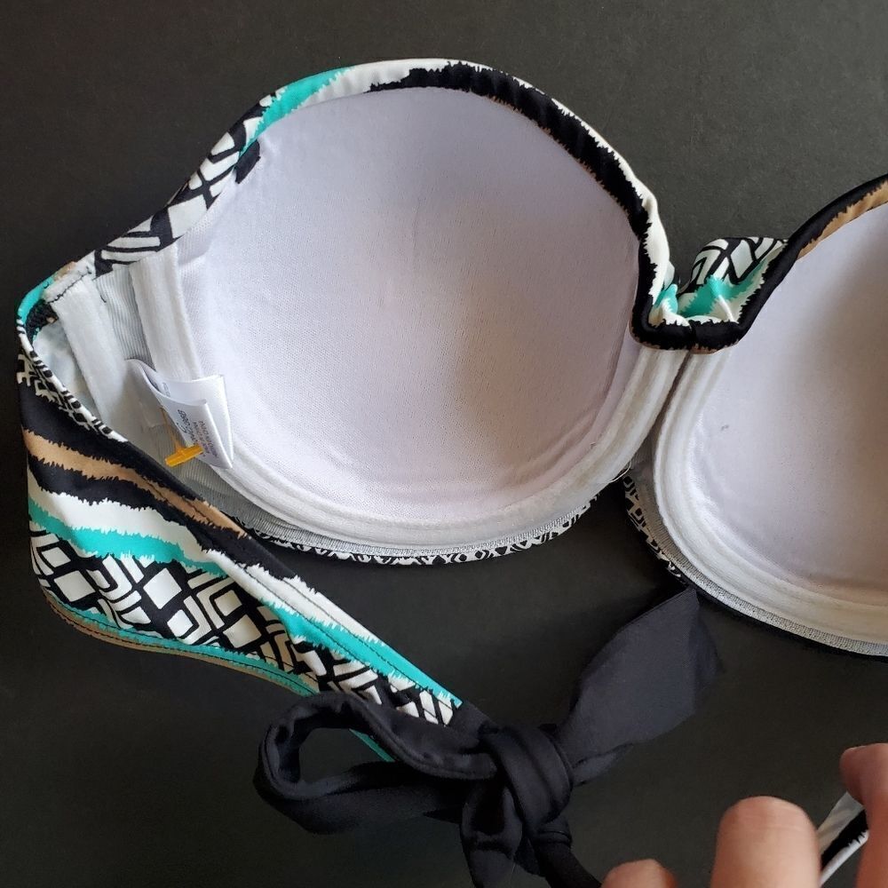 Venus Aztec Bikini Top - Picture 6 of 7